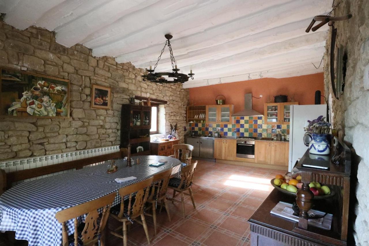 Casa Amparo Bed and Breakfast San Martín de Unx Εξωτερικό φωτογραφία