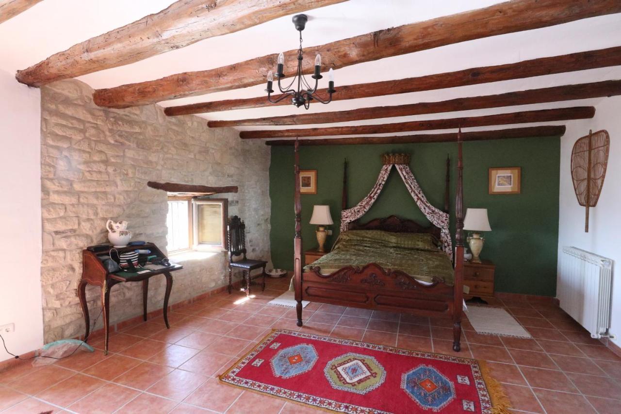Casa Amparo Bed and Breakfast San Martín de Unx Εξωτερικό φωτογραφία
